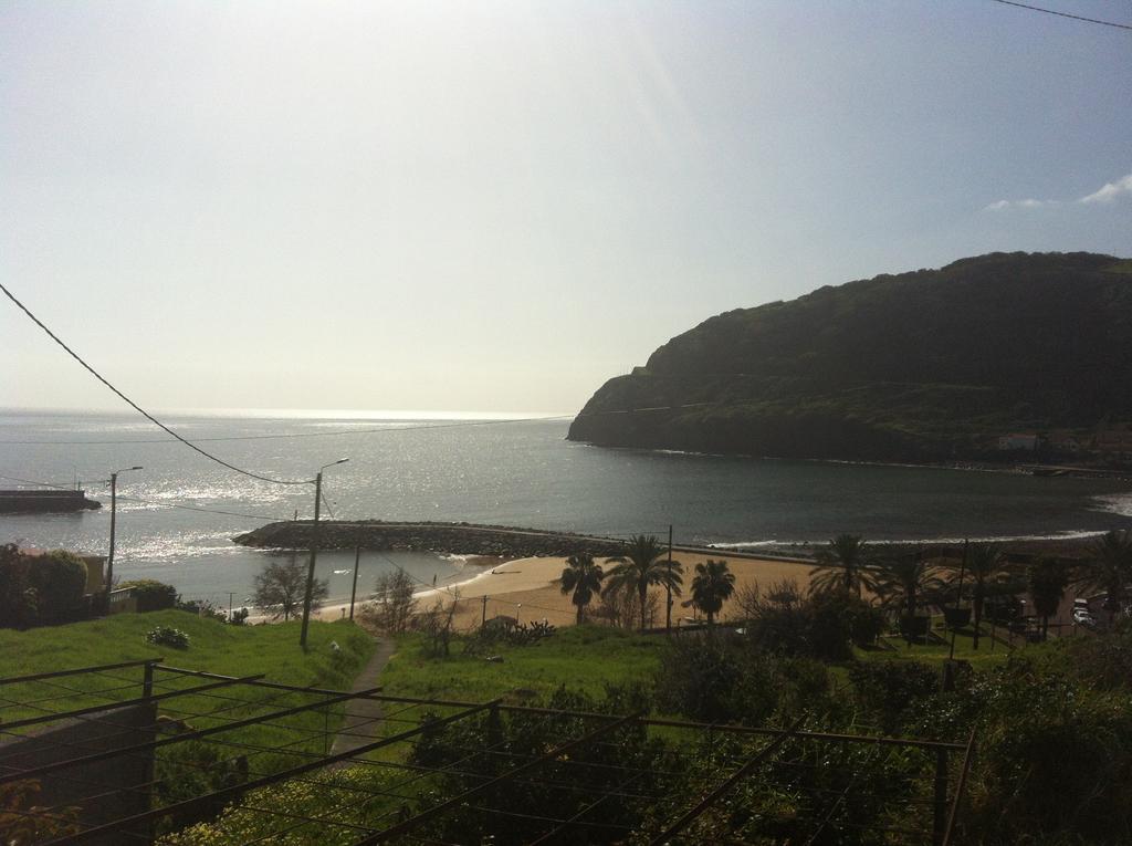 House On The Beach Machico  Exterior photo