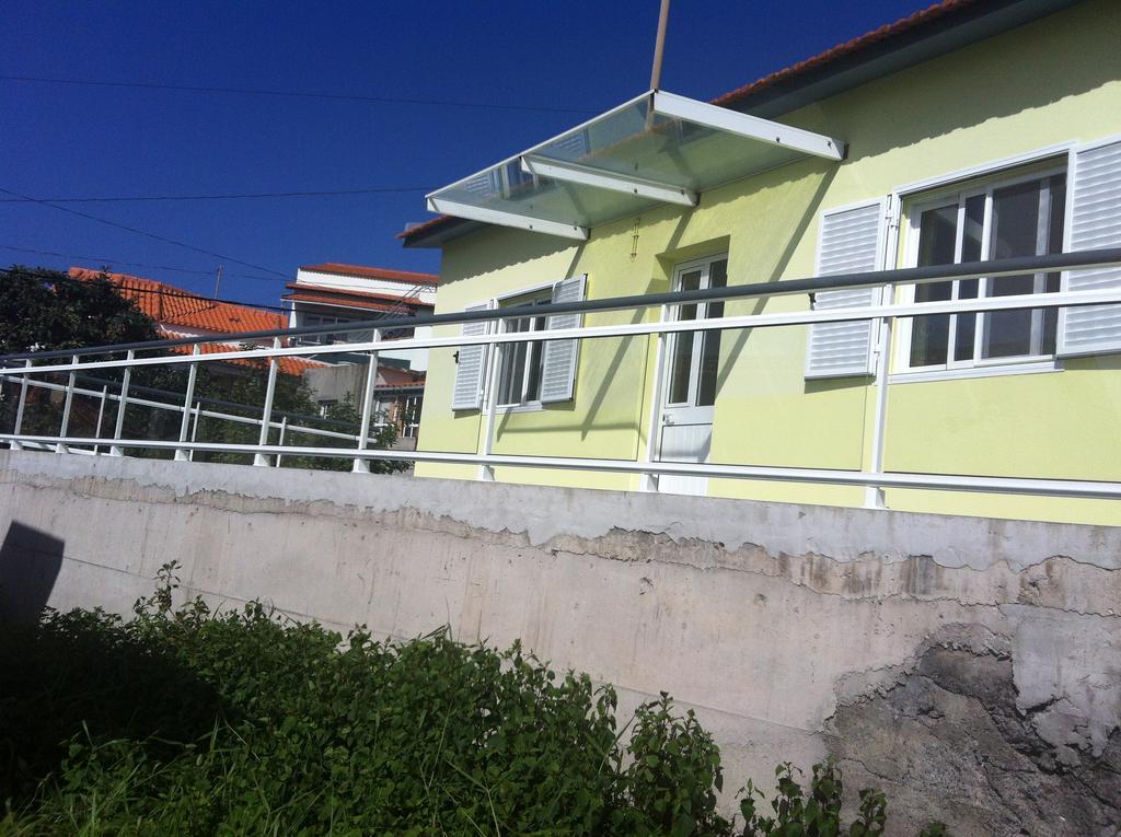 House On The Beach Machico  Exterior photo
